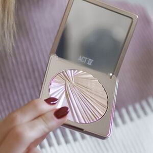 Estee Lauder Act IV Spotlight Highlighter Limited Edition New No Box